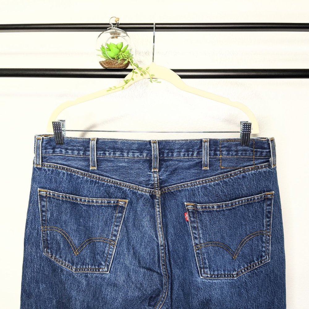 Levi's 501 0115 80s-90s Button Fly Distressed Jean - Picture 8 of 10
